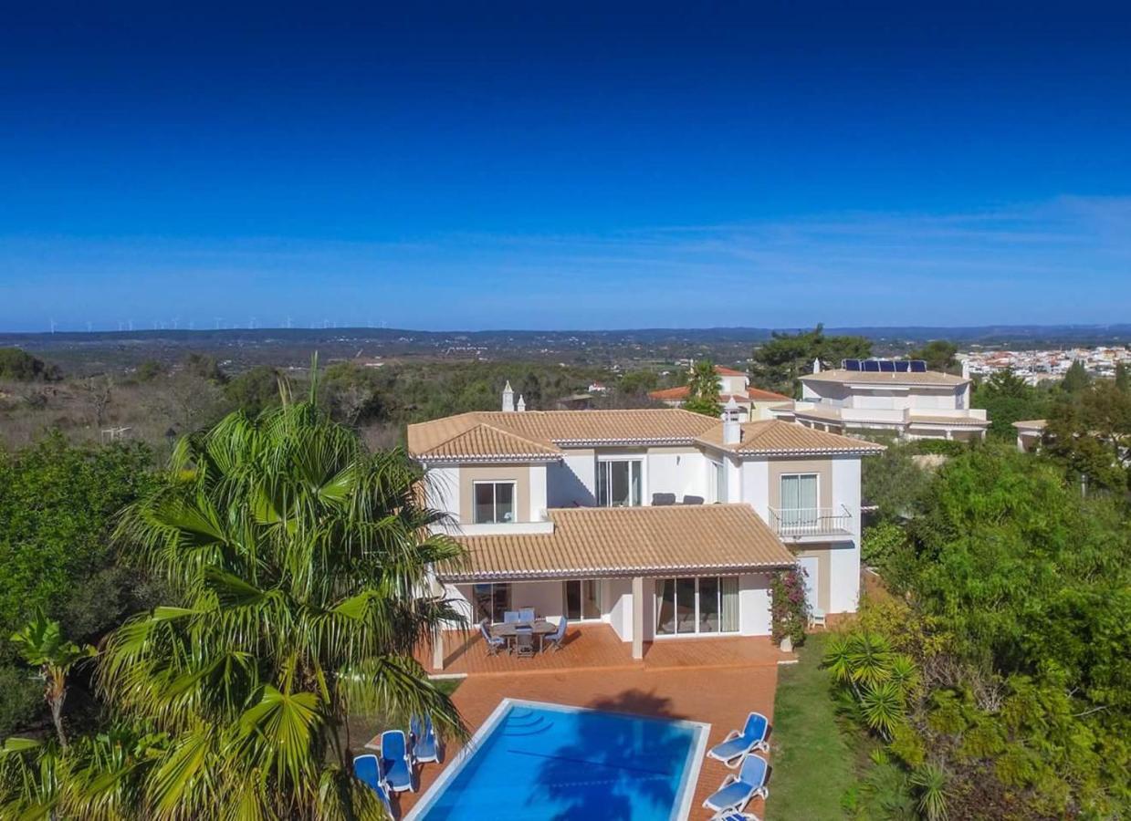 Villa Montanha, Luxury Coastal Villa, With Swimming Pool, Loungers And Alfresco Dining, 10 Min Walk To The Beautiful Praia Da Luz Beach, Shops, Bars And Restaurants! Exterior foto